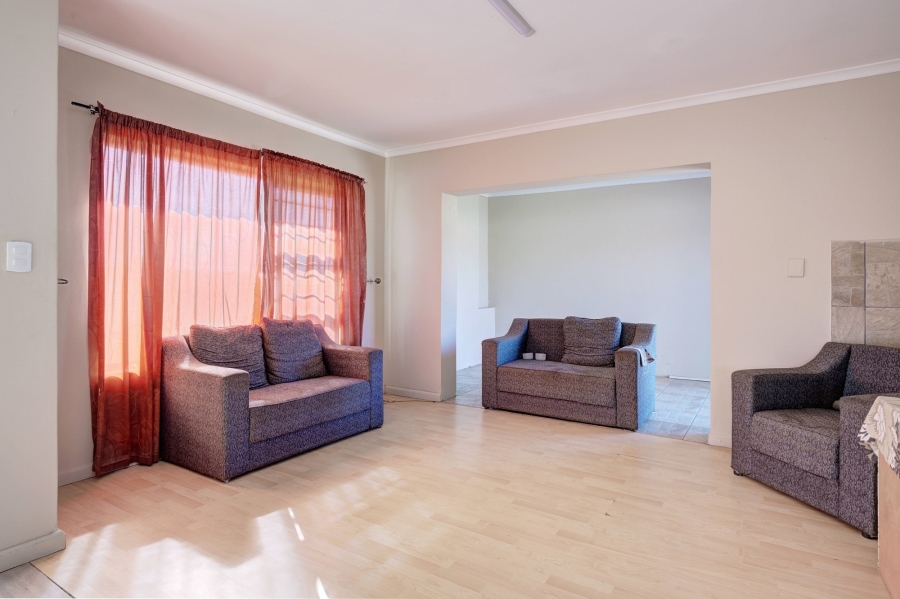 3 Bedroom Property for Sale in Sherwood Eastern Cape